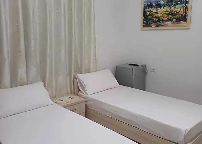 Sherifaj Alloggio in famiglia